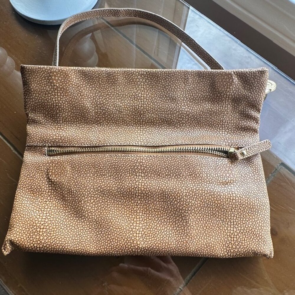 NWOT Brahmin Fold Over Shoulder Bag - Picture 3 of 15